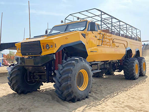 6×6沙漠观光车