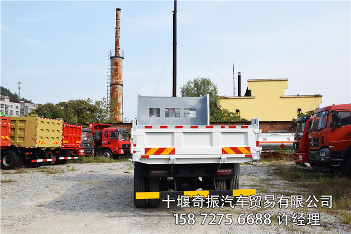 1765521583134523.png 东风天锦单桥右舵自卸车.png